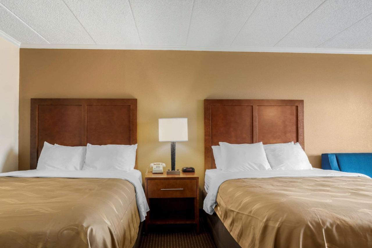 Quality Inn & Suites Oceanblock Ocean City Exterior photo