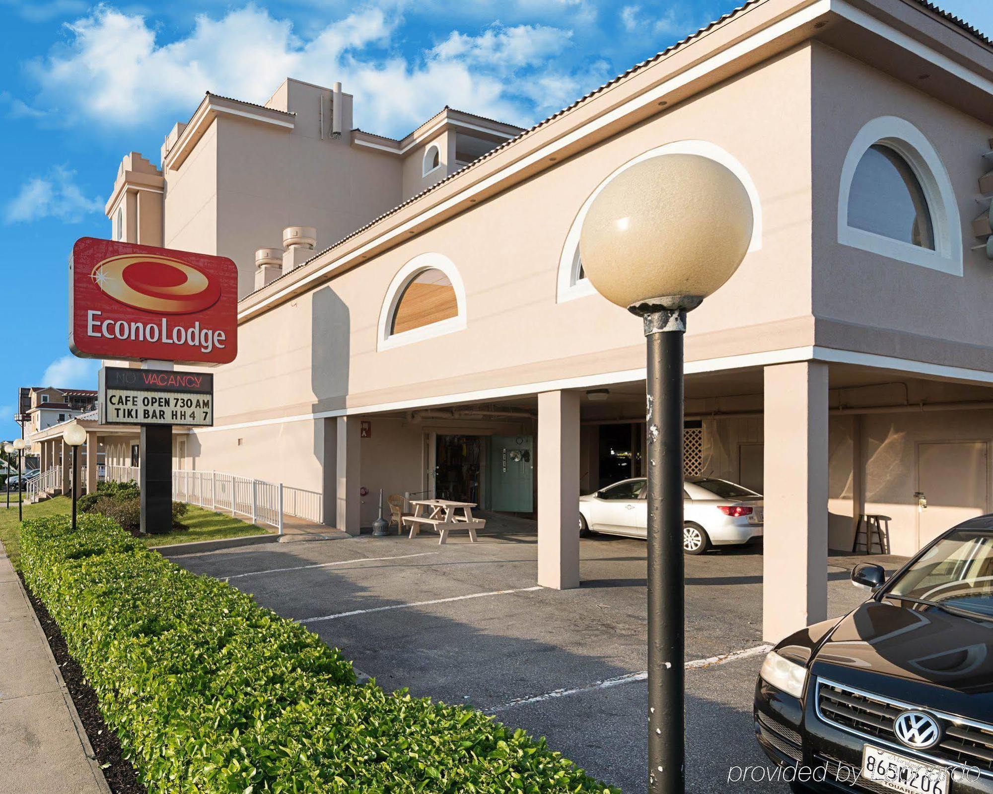 Quality Inn & Suites Oceanblock Ocean City Exterior photo