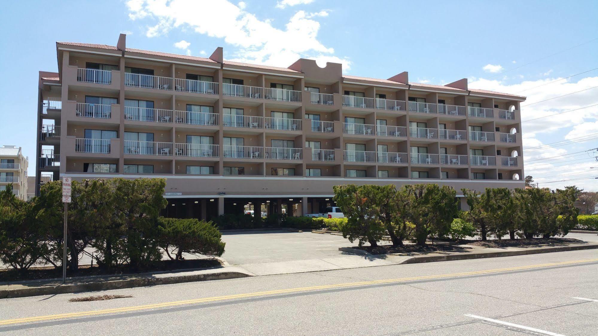Quality Inn & Suites Oceanblock Ocean City Exterior photo